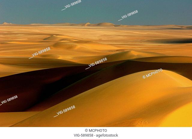 Aegypten - Grosses Sandmeer - Sandduene - White desert, Egypt, Afrika, 18/09/2007