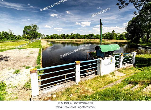 Europe, Poland, Podlaskie Voivodeship, Debowo lock - Augustow Canal