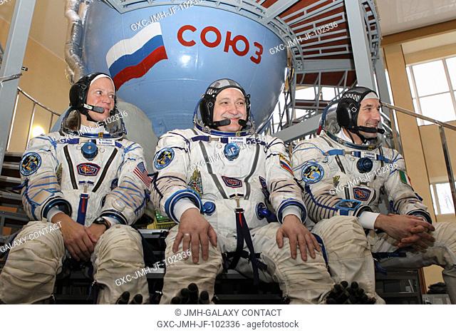 At the Gagarin Cosmonaut Training Center in Star City, Russia, Expedition 3637 Flight Engineer Karen Nyberg of NASA (left)