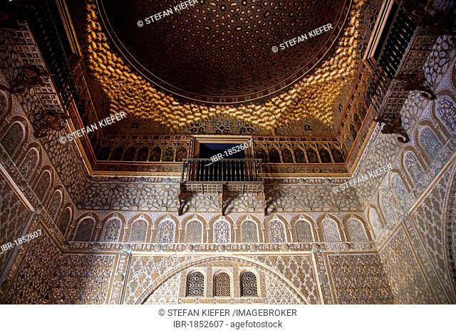Sala de los Embajadores, Ambassador Room in the Moorish King's Palace of Real Alcazar, UNESCO World Heritage Site, Seville, Andalusia, Spain, Europe