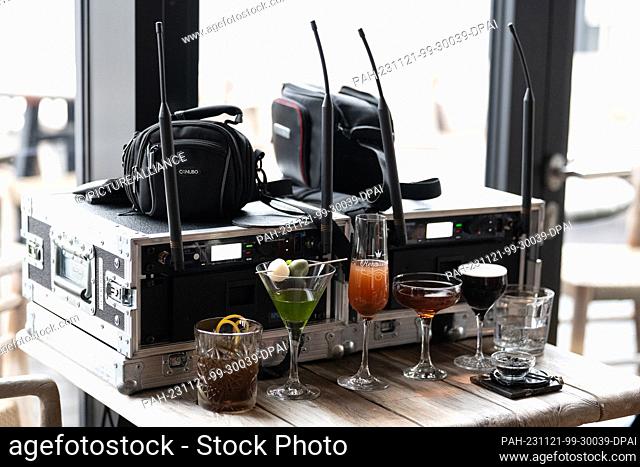 21 November 2023, Lower Saxony, Göttingen: Cocktail creations stand on a table at the 37th German Cocktail Championships