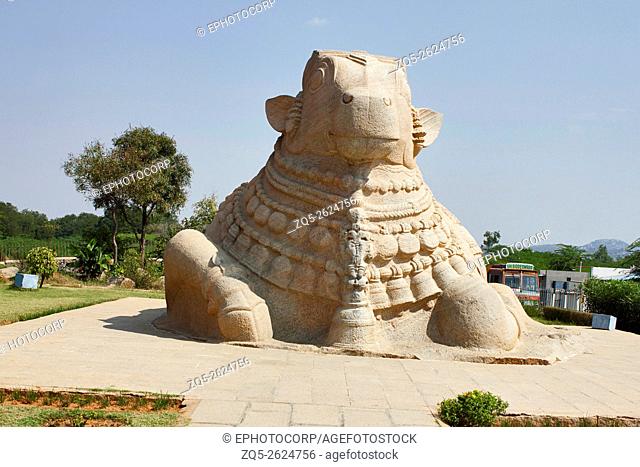 Large granite monolithic Nandi bull, Lepakshi, Anantapur District, Andhra Pradesh, India