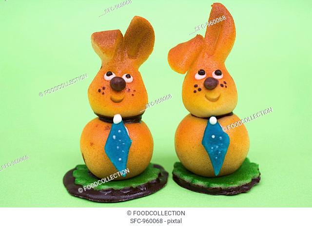 Two marzipan Easter Bunnies