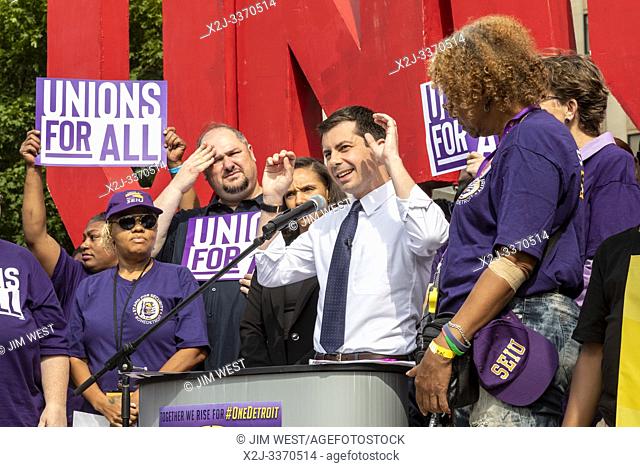 Detroit, Michigan - Democratic Presidential candidate Pete Buttiegieg speaks as security guards at downtown buildings owned by businessman Dan Gilbert rally at...