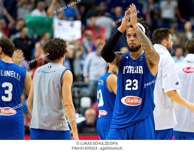 Italy's Daniel Hackett reacts after the FIBA EuroBasket 2015 Group B match Spain vs Italy, at the Mercedes-Benz-Arena in Berlin, Germany, 08 September 2015