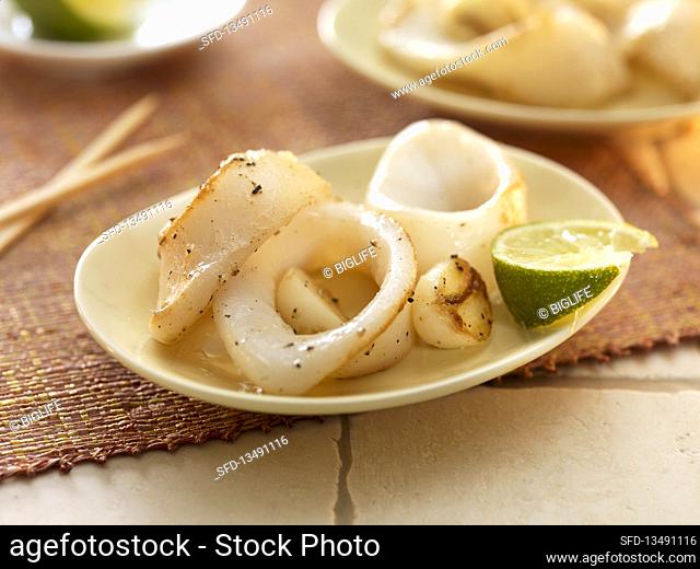 Grilled calamari with lime