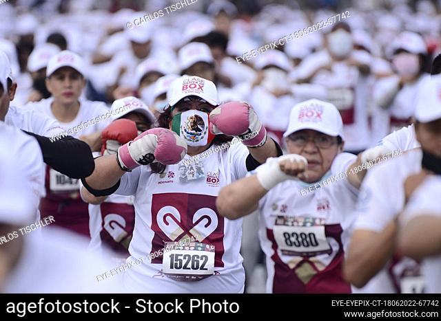June 18, 2022, Mexico City, Mexico: Participants during the massive boxing class in the Mexico City zocalo, where the new Guinness World Record was obtained...