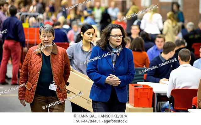 SPD treasurer Barbara Hendricks (L) and general secretary of the SPD Andrea Nahles walk through Alter Postbahnhof at Gleisdreieck during the counting of the...