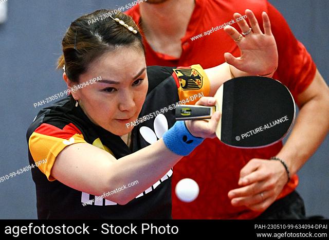 10 May 2023, North Rhine-Westphalia, Duesseldorf: Shan Xiaona (l) and Patrick Franziska in action during training. The Individual World Championships 2023 will...