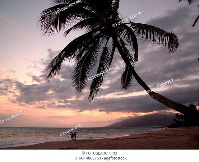 Kihei, Maui, HI, Hawaii, Leeward Coast, Maalaea Bay, Kamaloe, Kamaloe Beach, sunset, Southwestern Coast