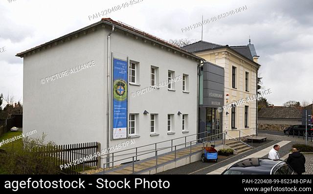 25 March 2022, Saxony, Herrnhut: Exterior view of the museum during the presentation of the special exhibition ""Aufbruch. Network