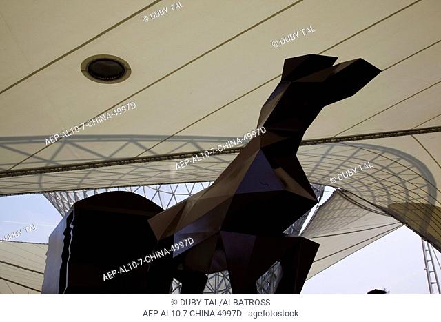 Abstract view of the tent like structure of the Spanish booth in the Expo exhibition in Shanghai