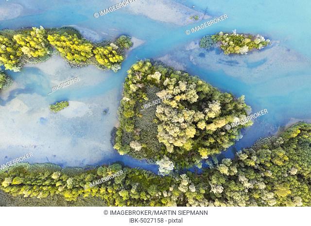 Wooded small islands in the Isar reservoir Tölz, Bad Tölz, Isarwinkel, aerial view, Upper Bavaria, Bavaria, Germany, Europe