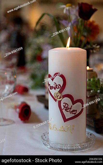 Symbolic wedding details - the wedding candle