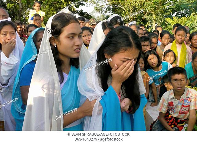 Tearful mourners, Way of the Cross procession, Fatima Rani Pilgrimage at Baromari Mission on the Indian Border, Bangladesh (October 29th-30th, 2009)