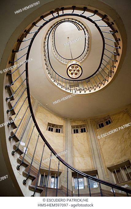 France, Paris, Galerie Vivienne, staircase