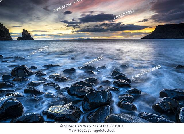 Talisker Bay, Isle of Skye, Inner Hebrides, Scotland, United Kingdom, Europe