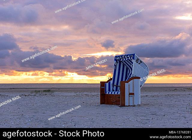 Beach chair, Amrum Island, Schleswig-Holstein Wadden Sea National Park, Germany, Schleswig-Holstein