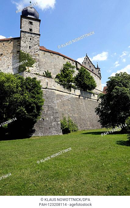 The Veste Coburg, also known as the ""Frankish Crown"", rises high above the city with its huge walls and towers. In 1056 the fortress was first mentioned as...