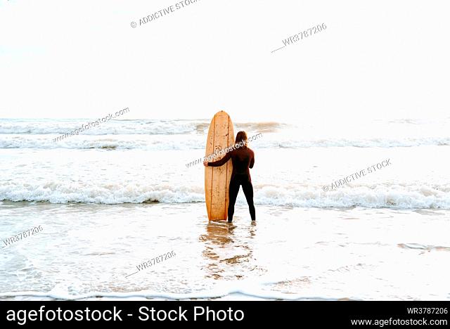 sea, surfer, surfboard