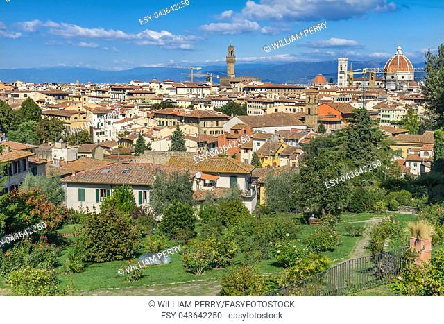 Green Garden Palazzo Vecchio Duomo Cityscape Overview Florence Tuscany Italy