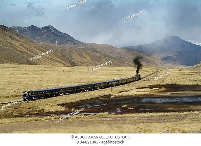 Train, Abra La Raya pass, Peru