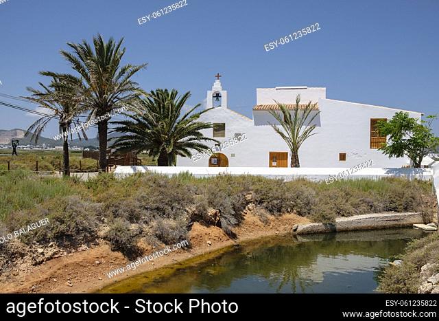 iglesia de Sant Francesc de Paula y centro de interpretacion del Parque Natural de las Salinas, siglo XVIII, Sant Jordi, Ibiza, balearic islands, Spain