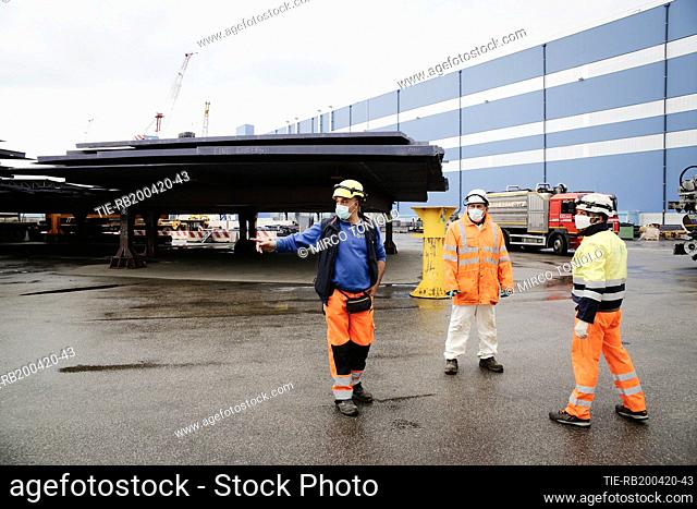 Armored reopening at the Fincantieri in Marghera between thermal scanners and masks , Marghera, ITALY-20-04-2020