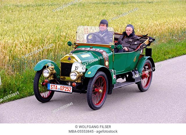 Old-timer rally 'Herkomer contention' in Landsberg in Lech for at least 80 year-old cars, here close Swift 7half board Cyclecar phaeton