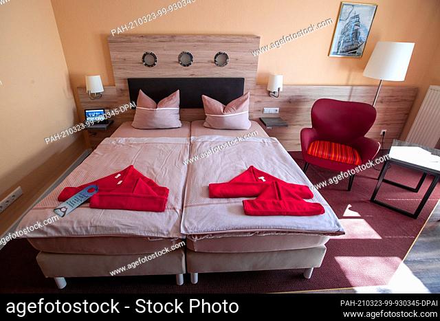 22 March 2021, Mecklenburg-Western Pomerania, Koserow: A room prepared for possible holiday guests at the hotel ""Hanse Kogge"" in Koserow on the Baltic Sea...