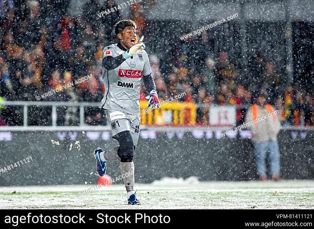 STVV's goalkeeper Zion Suzuki reacts during a soccer match between KV Mechelen and Sint-Truidense VV Sunday 03 December 2023 in Mechelen