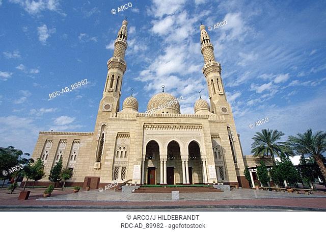 Jumeirah Mosque Dubai United Arab Emirates