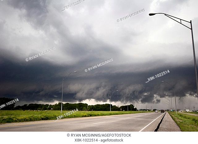 The low clouds of a squall line near Valley, Nebraska, June 11, 2008  The squall line produced multiple tornadoes through Nebraska and Iowa