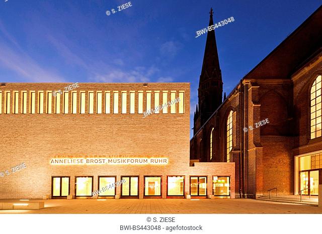 Anneliese Brost Musikforum Ruhr in twilight, rear side, Germany, North Rhine-Westphalia, Ruhr Area, Bochum