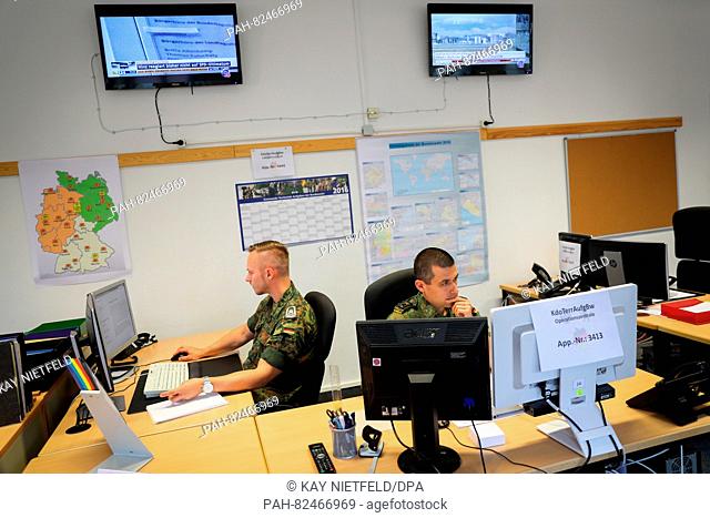 Bundeswehr soldiers in the operation centre of the Commando Territorial Tasks of the Bundeswehr in Berlin, Germany, 3 August 2016