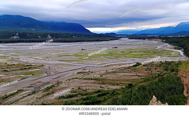 Flusslandschaft in Alaska