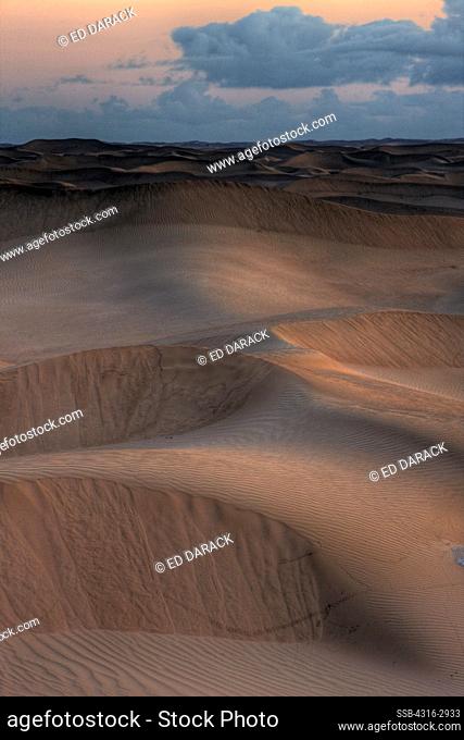 Sand dunes at dawn, near the town of El-Aaiun, Western Sahara