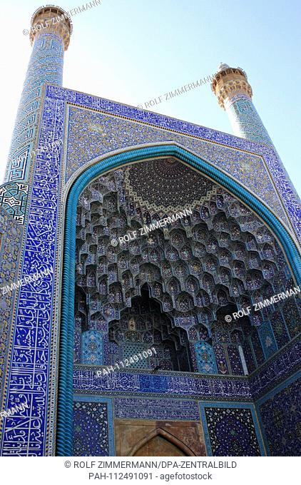 Iran - Isfahan (Esfahan), capital of the province of the same name, Friday Mosque (Jame Mosque, former royal mosque, since 1979 Imam Mosque