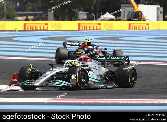 #44 Lewis Hamilton (GBR, Mercedes-AMG Petronas F1 Team), #11 Sergio Perez (MEX, Oracle Red Bull Racing), F1 Grand Prix of France at Circuit Paul Ricard on July...