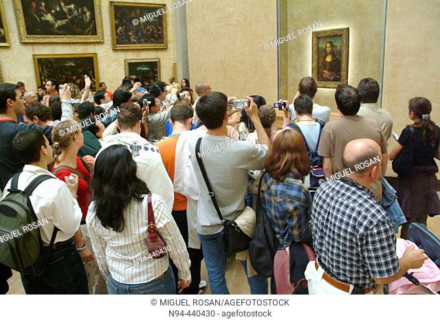 'Mona Lisa' (aka 'La Gioconda') in the Louvre Museum, Paris. France