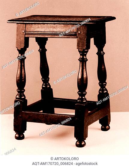 Joint stool, 1650â€“1700, Made in England, British, White oak, 22 1/8 x 17 7/8 x 13 1/8 in. (56.2 x 45.4 x 33.3 cm), Furniture