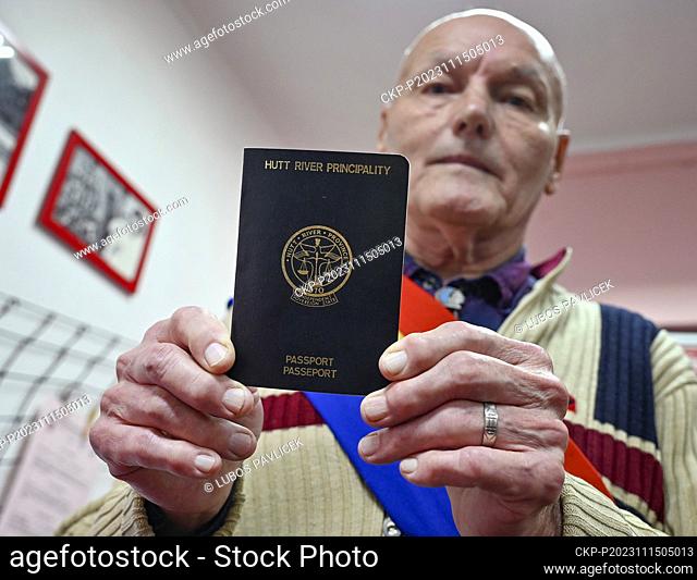 Vladimir Kriz from Jihlava was awarded a certificate by the Dobry den Agency for the curiosity of his emigration from communist Czechoslovakia, in Pelhrimov