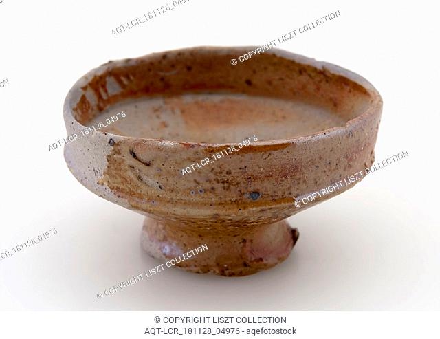 Stoneware drinking bowl low model with vertical top edge, sparingly glazed, bowl scale bowl tableware holder soil find ceramic stoneware glaze salt glaze