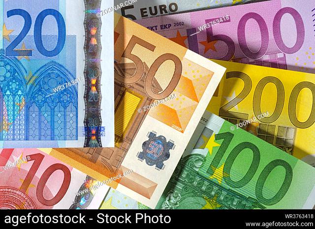 Bündel Euro Bargeld