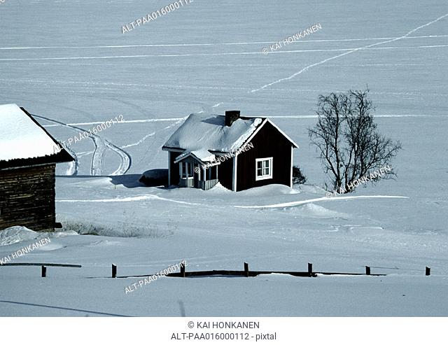Finland, cabins in snow
