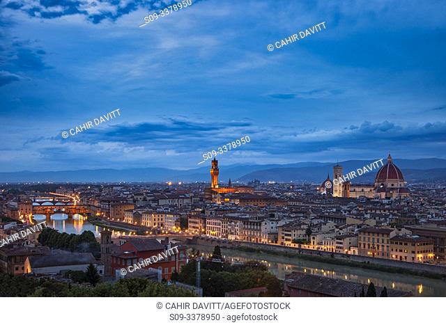 City panorama view of Florence at twilight viewed from Piazzale Michelangelo, San Niccolo, Badia A Ripoli, Firenze, Tuscany, Italy