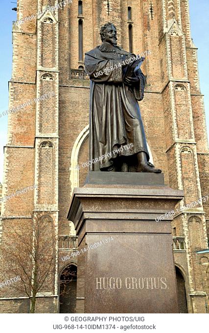 Statue Hugo Grotius, Nieuwe Kerk, Delft, Netherlands