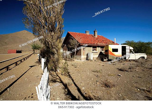 Abandoned house and camper, Nahuel Pan, Chubut Province, Patagonia, Argentina