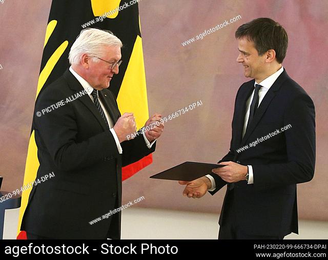 20 February 2023, Berlin: Federal President Frank-Walter Steinmeier appoints Martin Eifert as a judge at a change of judges at the Federal Constitutional Court...