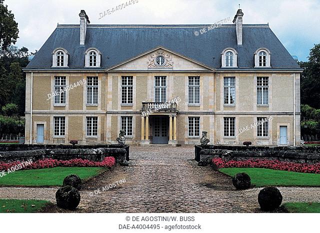 Louvois Castle (13th century), ancestrial home of Michel Le Tellier, minister under Louis XIV of France, Ardennes, Champagne, France